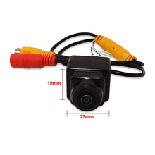 Carica l'immagine nel visualizzatore di Gallery, Retrocamera AHD BMW Serie 5 2018 – Predisposizione Maniglia OEM IP68 - immagine 5