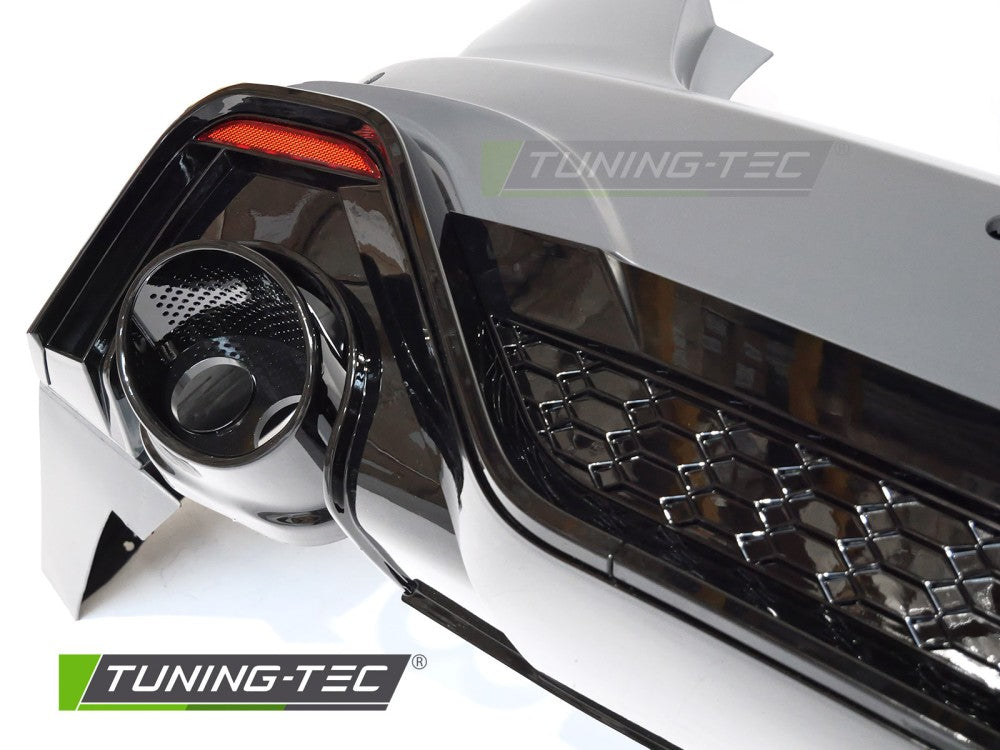 Paraurti Posteriore Sportivo con Fori PDC per Audi A4 (B9 Facelift) 2020-2024 Berlina