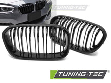 Carica l'immagine nel visualizzatore di Gallery, Griglia Sportiva Nera Lucida Doppia Barra per BMW Serie 1 (F20 / F21 Facelift) 2015-2018