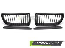Carica l'immagine nel visualizzatore di Gallery, Griglia Nera Opaca per BMW Serie 3 (E90 / E91) 2005-2008 Berlina, Station Wagon – cod. GRBMH5