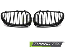 Load image into Gallery viewer, Griglia Sportiva Nera Lucida Doppia Barra per BMW Serie 5 (E60 / E61) 2003-2010