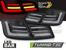 Carica l'immagine nel visualizzatore di Gallery, Fanali Posteriori Neri LED BAR Sequenziali per BMW Serie 5 (F10 / F11) 2010-2013
