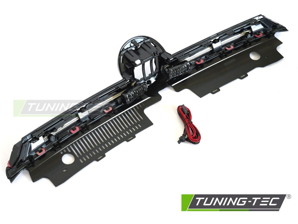 Griglia LED Nera Lucida Rossa Sportiva per Volkswagen Golf (Mk8) 2019-2024 Hatchback, Station Wagon