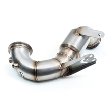 Carica l'immagine nel visualizzatore di Gallery, Cobra Sport Downpipe per Mercedes CLA 45 S AMG (2019+)
