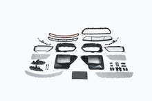 Carica l'immagine nel visualizzatore di Gallery, Paraurti Anteriore GT4 Style SK-Import Porsche 981 Con Fori Lavafari - foto 4