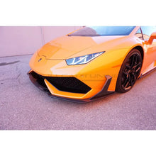 Carica l'immagine nel visualizzatore di Gallery, CarbonWorks Lip paraurti anteriore GT Style in carbonio per Lamborghini HuracÁn 2014-2020 - foto 1