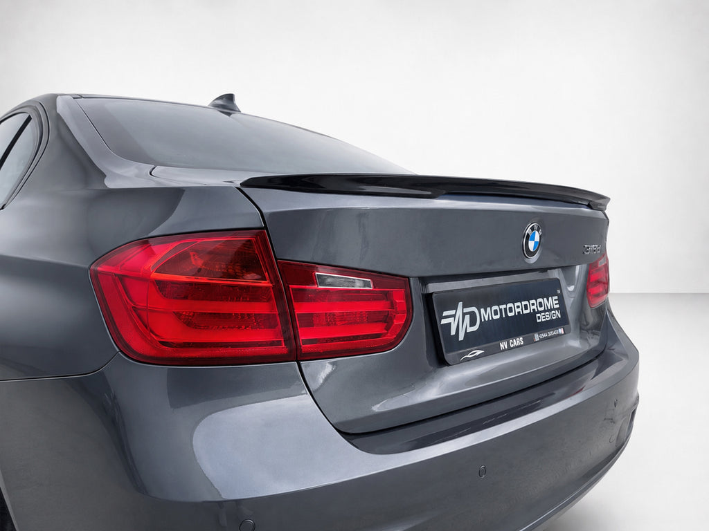 Spoiler a labbro BMW Serie 3 F30 (2011-2018)