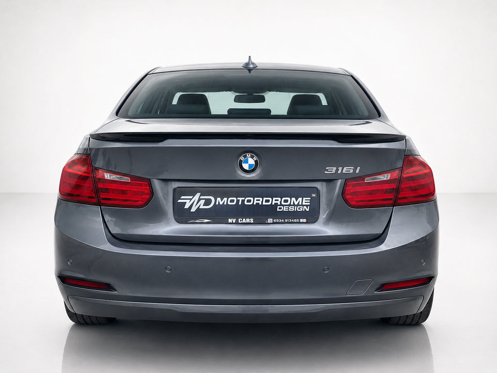 Spoiler a labbro BMW Serie 3 F30 (2011-2018) - foto 3
