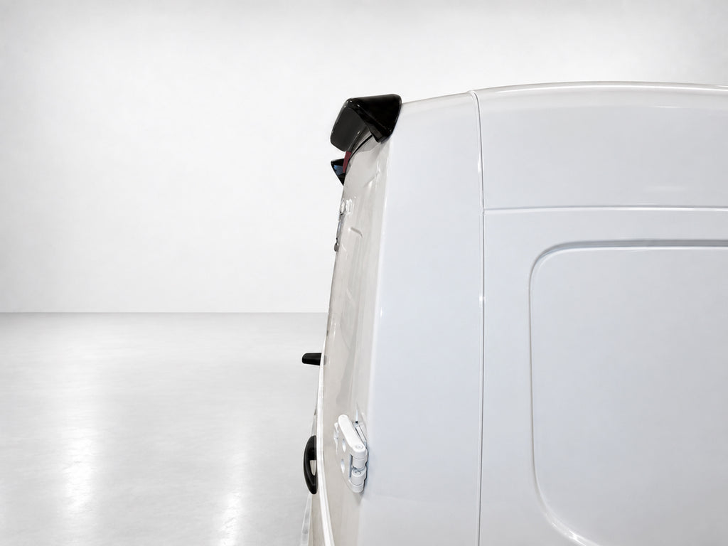 Spoiler tetto per doppia porta posteriore Nissan Interstar Mk4 (2024-) - foto 6