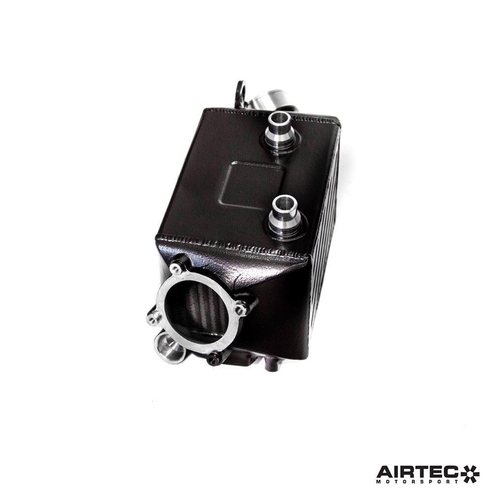 Aggiornamento del dispositivo di raffreddamento di carica AIRTEC Motorsport per BMW M5/M6 (F10/F12) - dettaglio 3