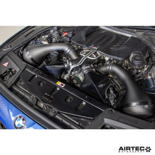 Carica l'immagine nel visualizzatore di Gallery, Aggiornamento del dispositivo di raffreddamento di carica AIRTEC Motorsport per BMW M5/M6 (F10/F12) - dettaglio 6