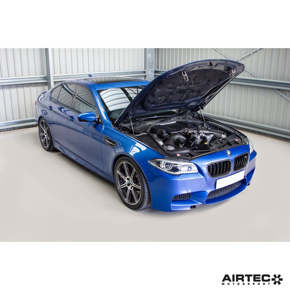 Aggiornamento del dispositivo di raffreddamento di carica AIRTEC Motorsport per BMW M5/M6 (F10/F12) - dettaglio 11