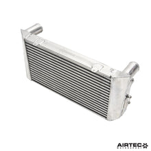 Load image into Gallery viewer, Combinazione intercooler e radiatore AIRTEC Motorsport per Mk1 e Mk2 Escort - dettaglio 2