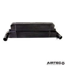 Load image into Gallery viewer, Aggiornamento intercooler AIRTEC Motorsport per VW Polo GTI (AW) - dettaglio 4