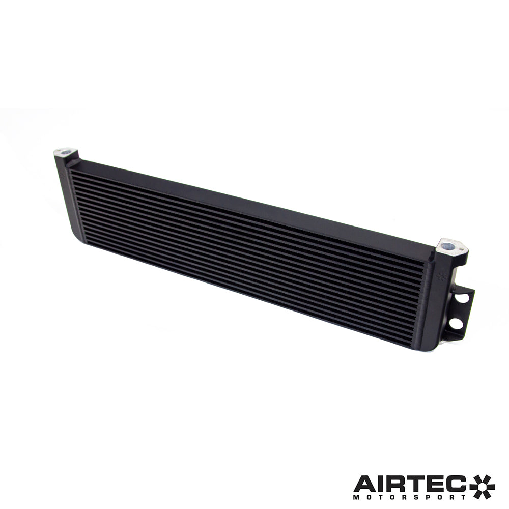 Radiatore olio AIRTEC Motorsport per BMW F87 M2 Competition, F80 M3 e F82 M4 (S55) - dettaglio 2