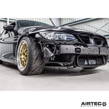 Load image into Gallery viewer, Aggiornamento del radiatore DCT AIRTEC Motorsport per BMW E9x M3 - dettaglio 17