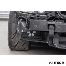 Load image into Gallery viewer, Aggiornamento del radiatore DCT AIRTEC Motorsport per BMW E9x M3 - dettaglio 14