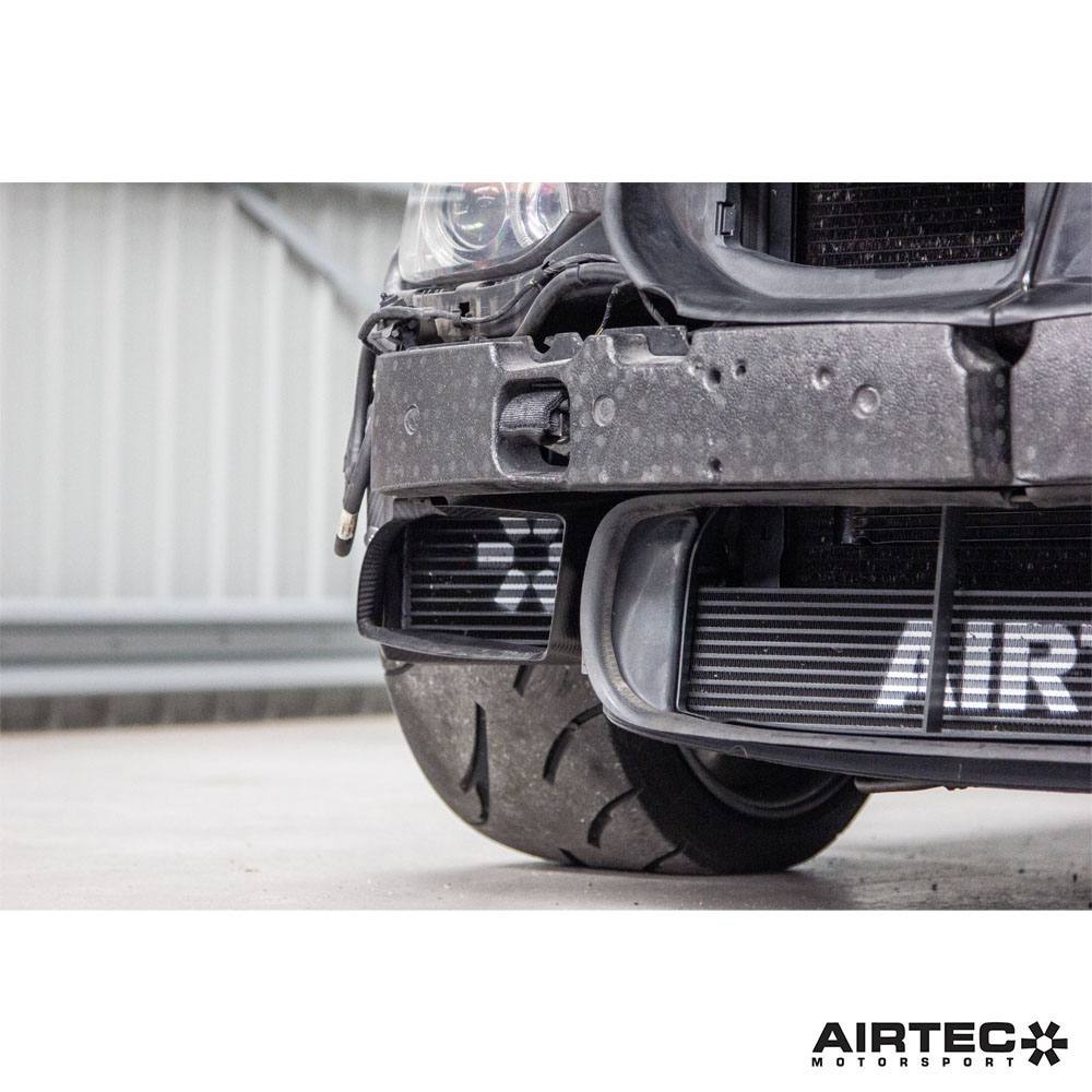 Aggiornamento del radiatore DCT AIRTEC Motorsport per BMW E9x M3 - dettaglio 16