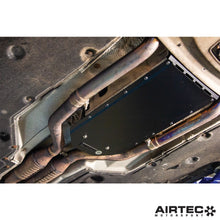Carica l'immagine nel visualizzatore di Gallery, Sottovaso centrale AIRTEC Motorsport per BMW E9x M3 - dettaglio 9
