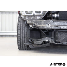Carica l'immagine nel visualizzatore di Gallery, Radiatore ausiliario AIRTEC Motorsport per modelli BMW (B58/B46/N55 M2) - dettaglio 5