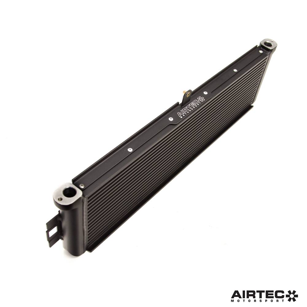 Radiatore olio AIRTEC Motorsport per BMW G87 M2, G80 M3 e G82 M4 - dettaglio 2