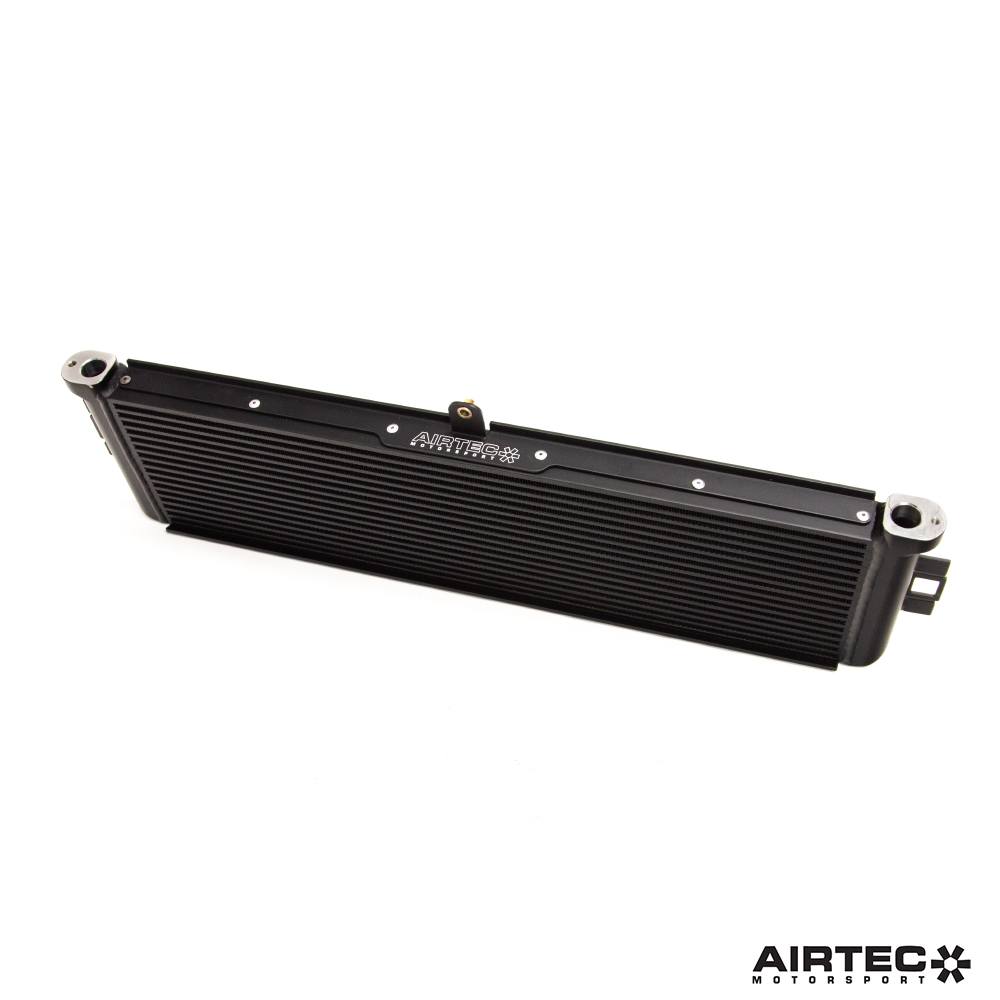 Radiatore olio AIRTEC Motorsport per BMW G87 M2, G80 M3 e G82 M4 - dettaglio 4