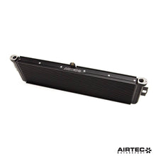 Carica l'immagine nel visualizzatore di Gallery, Radiatore olio AIRTEC Motorsport per BMW G87 M2, G80 M3 e G82 M4 - dettaglio 4