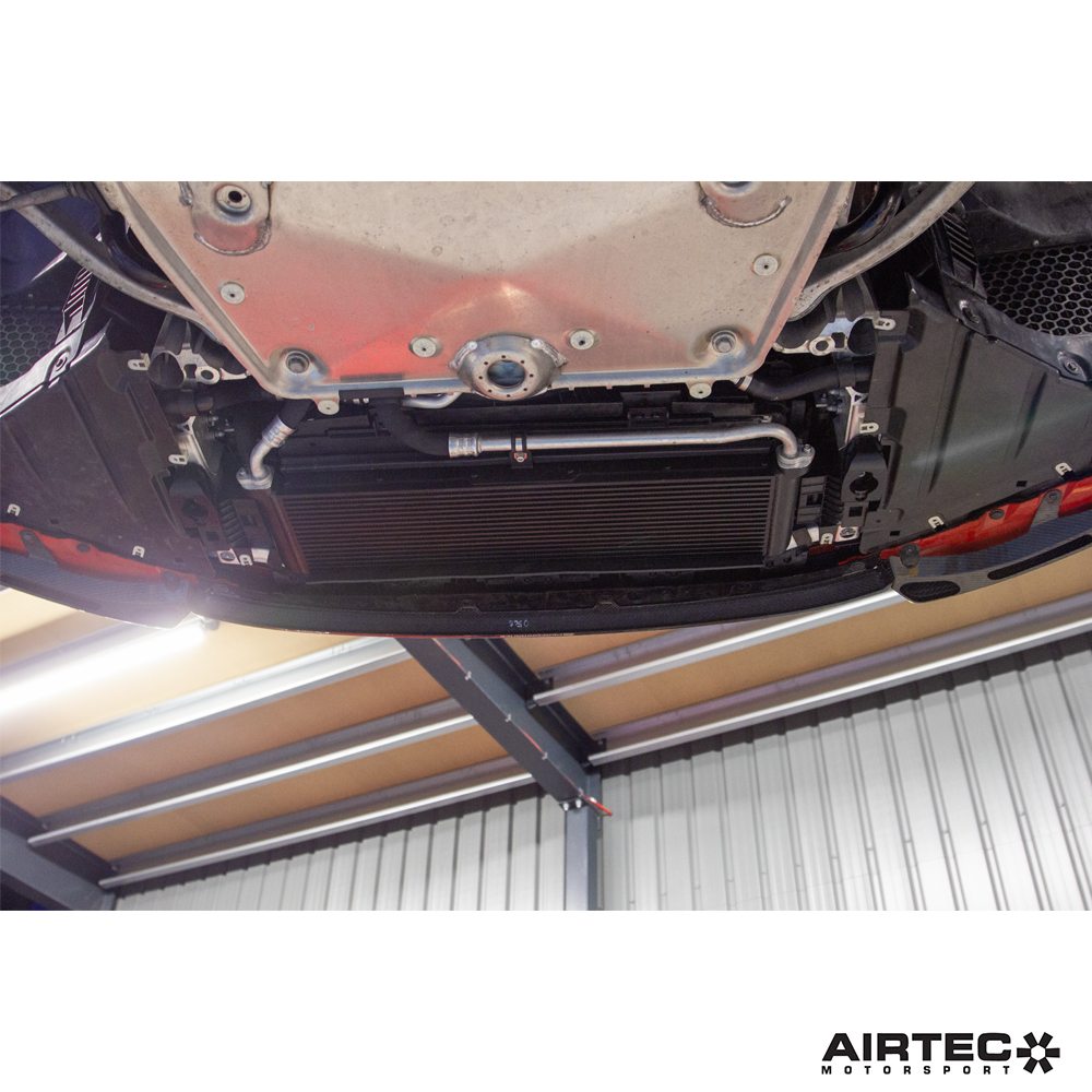 Radiatore olio AIRTEC Motorsport per BMW G87 M2, G80 M3 e G82 M4 - dettaglio 11