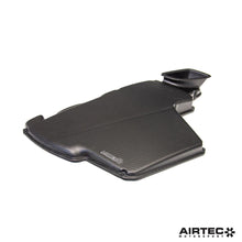 Carica l'immagine nel visualizzatore di Gallery, Coperchio della scatola dell'aria in fibra di carbonio AIRTEC Motorsport per BMW E9x M3 - dettaglio 3