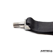Load image into Gallery viewer, Kit cinghia di traino AIRTEC Motorsport per BMW E9X - dettaglio 4