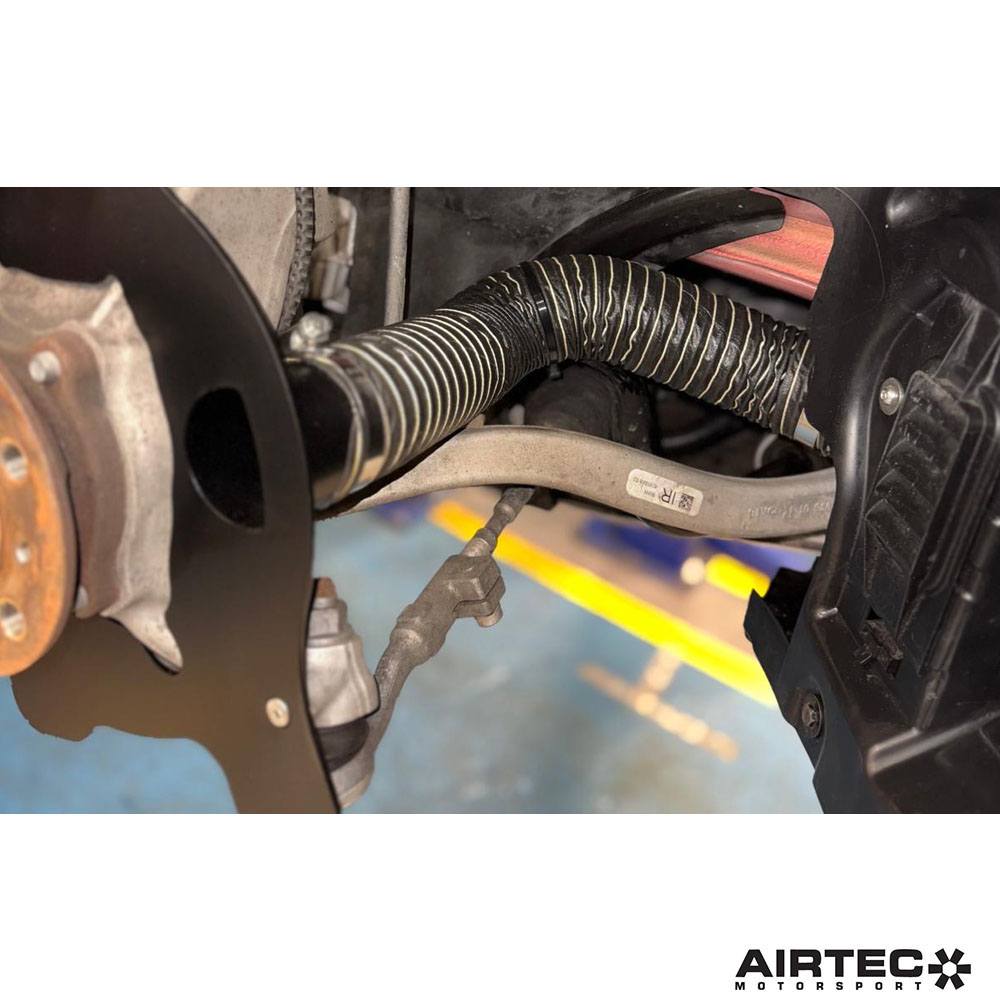 Condotti di raffreddamento dei freni AIRTEC Motorsport per BMW G87 M2, G80 M3 e G82 M4 - dettaglio 8