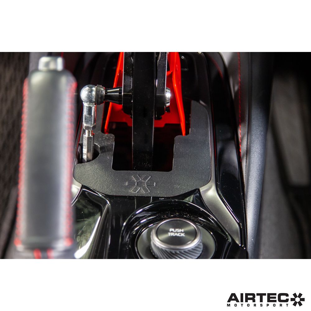 Gruppo cambio AIRTEC Motorsport per Toyota Corolla GR – Edizione speciale rossa - dettaglio 15