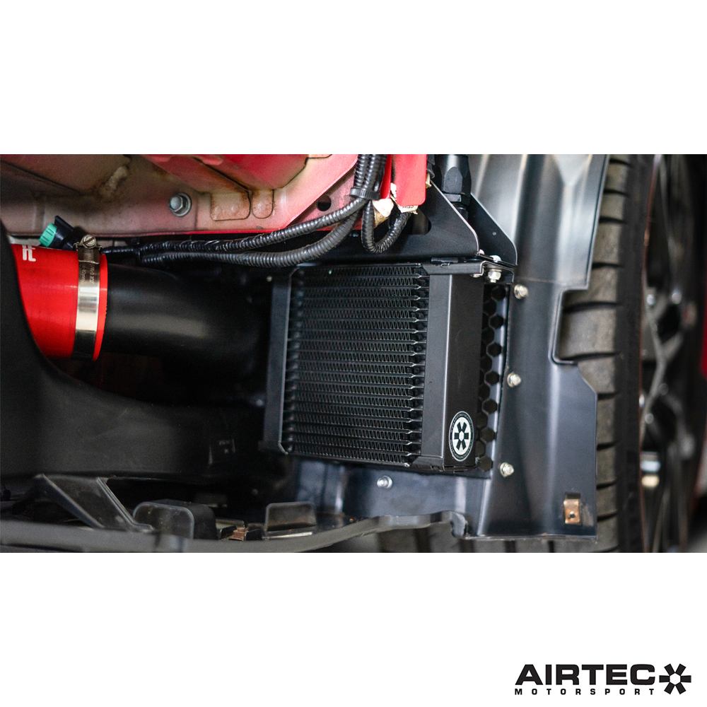 Radiatore olio AIRTEC Motorsport per Honda Civic FK2 Type R - dettaglio 6