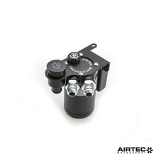 Load image into Gallery viewer, Kit di sfiato AIRTEC Motorsport per VW Golf R Mk7 - dettaglio 2