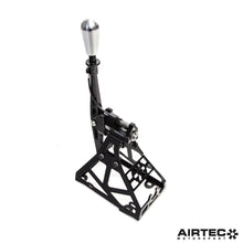 Load image into Gallery viewer, Gruppo cambio AIRTEC Motorsport per Toyota Yaris GR Gen 2 (incl. freno a mano verticale/prestazioni aerodinamiche) - dettaglio 7