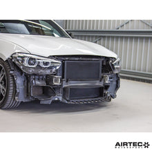 Carica l'immagine nel visualizzatore di Gallery, Radiatore di carica AIRTEC Motorsport per piattaforma BMW B58 - dettaglio 7