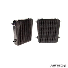 Load image into Gallery viewer, Radiatori ausiliari AIRTEC Motorsport per BMW G87 M2, G80 M3 e G82 M4 (coppia) - dettaglio 2