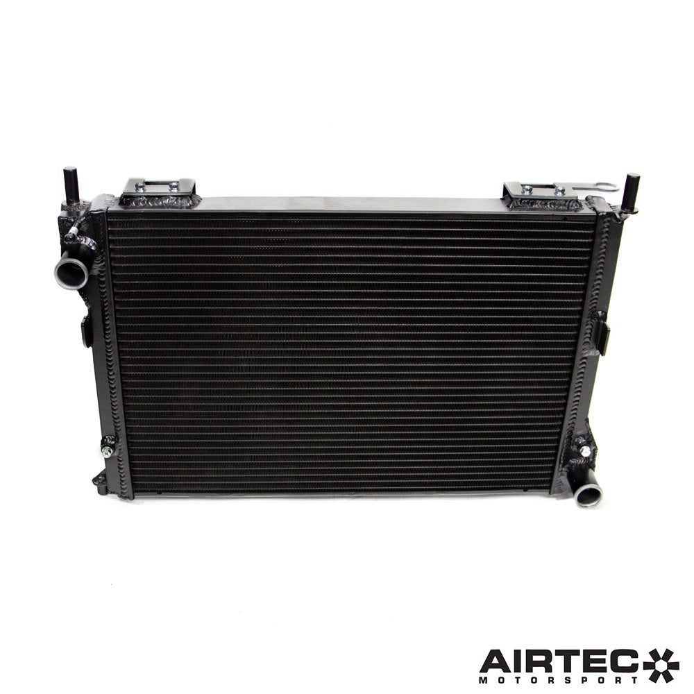 Aggiornamento del radiatore in lega con nucleo AIRTEC Motorsport da 45 mm per Fiesta ST150 - dettaglio 3