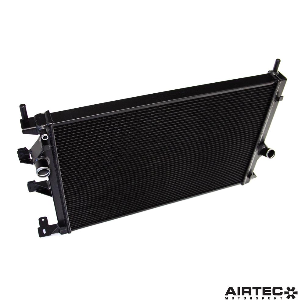 Aggiornamento del radiatore AIRTEC Motorsport per Ford Focus Mk3 RS - dettaglio 2