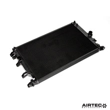 Carica l'immagine nel visualizzatore di Gallery, Radiatore AIRTEC Motorsport per Toyota Yaris GR Gen 1/2 - dettaglio 5