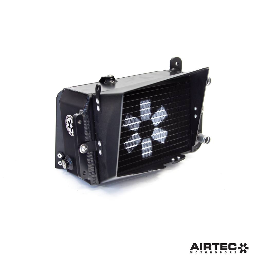 Radiatore ausiliario AIRTEC Motorsport per Toyota Yaris GR Gen 2 - dettaglio 2
