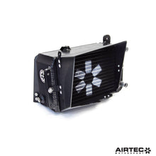 Carica l'immagine nel visualizzatore di Gallery, Radiatore ausiliario AIRTEC Motorsport per Toyota Yaris GR Gen 2 - dettaglio 2