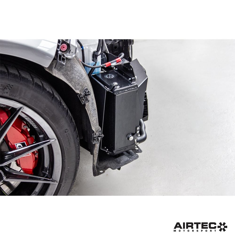 Radiatore ausiliario AIRTEC Motorsport per Toyota Yaris GR Gen 2 - dettaglio 13