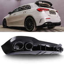 Diffusore Posteriore a Quadruplo Scarico con Terminali Neri Nero Lucido Mercedes Classe A W177 18+