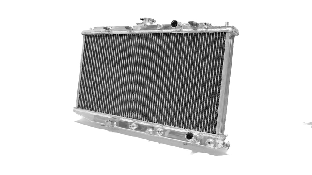 Dettaglio degli attacchi del radiatore Cooling Solutions per Honda Civic CRX EC/ED/EE