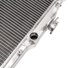 Carica l'immagine nel visualizzatore di Gallery, Radiatore in alluminio saldato TIG Cooling Solutions Toyota Celica ST185 - dettaglio