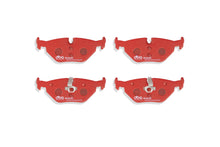 Carica l'immagine nel visualizzatore di Gallery, Pastiglie freni Race Performance - BMW Serie 3 (E46) 316 1999-2006 / BMW Serie 3 (E46) 318 1998-2007 / BMW Serie 3 (E46) 320 1998-2007 / BMW Serie 3 (E46) 323 1998-2000 (+11 modelli)