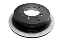 Carica l'immagine nel visualizzatore di Gallery, Kit dischi e pastiglie Street Performance T2 scanalato - Lexus LX450 2015 / Lexus LX570 2007-2015 / Toyota Landcruiser 200 series 2007-2016 / Toyota Sequoia 2007-2010