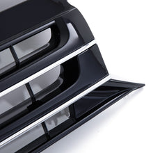 Griglia Paraurti Anteriore Nera Lucida con Supporto Stemma Bordo Cromato VW Transporter T5.1 09-15 - foto 5