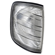 Frecce Anteriori SK-Import Fumé Mercedes Classe E W124